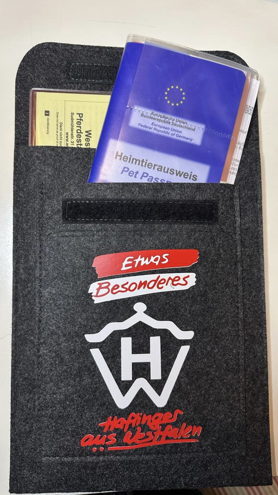 Equidenpassh&uuml;llen_007